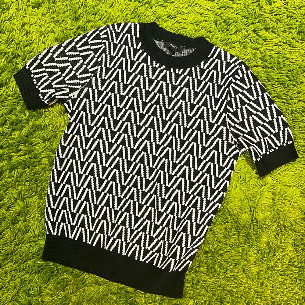 RW&CO. Black and White Patterned Sweater